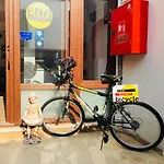 Ena Serenity Butik מלון
