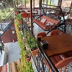 מלון Ena Serenity Butik