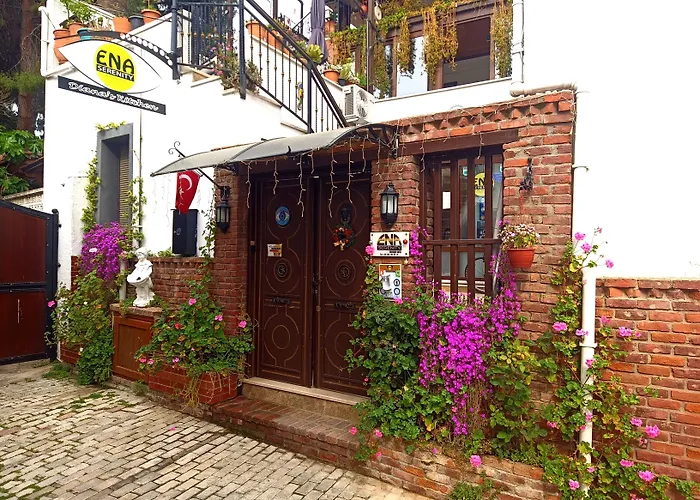 Ena Serenity Butik 3*