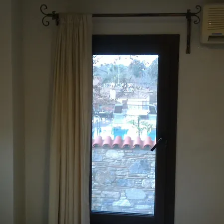 Ena Serenity Butik ホテル 3*